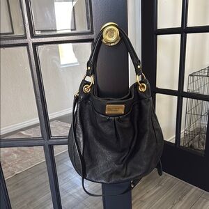 Marc Jacobs Black and Gold Shoulder Bag with Slouchy Leather Design